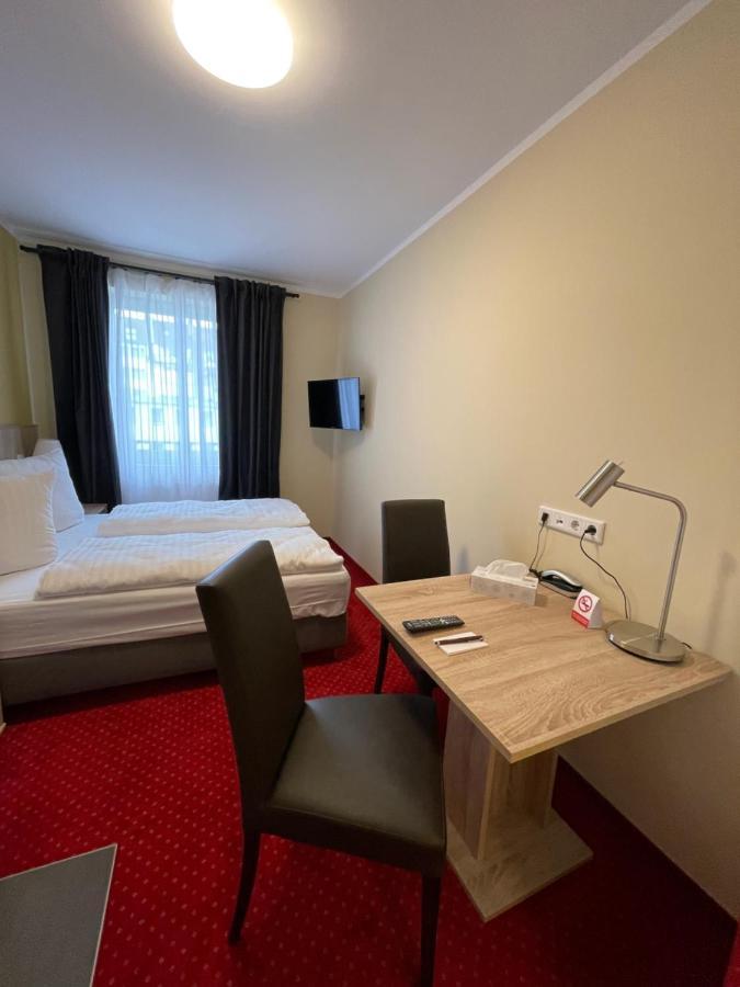 Palm Premium Hotel
